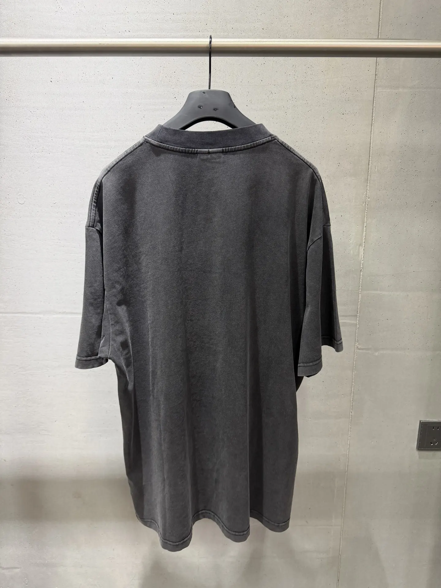 Washed Graphic Print Oversized T-Shirt D16018743 — view 2