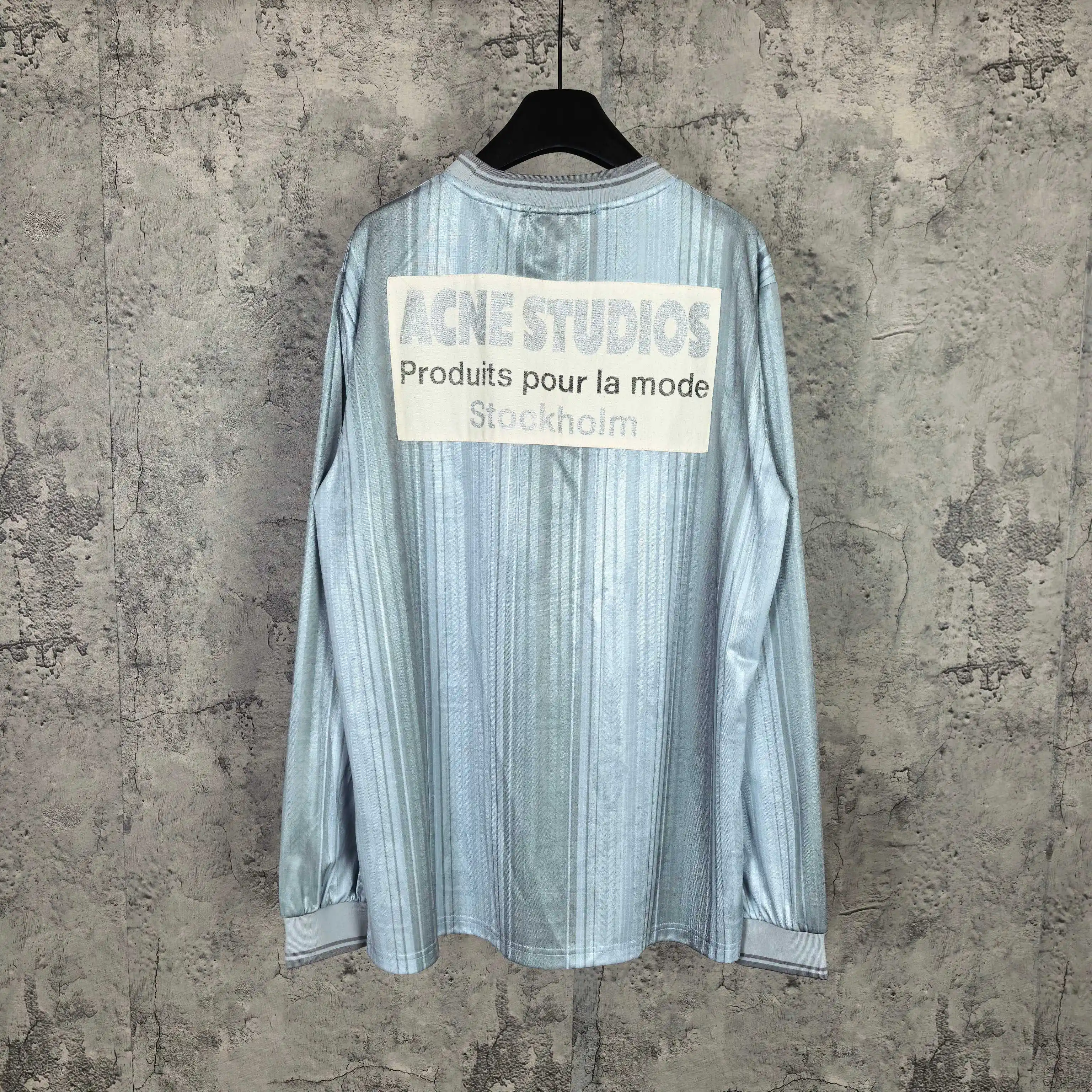 Logo-Print Long-Sleeved Football Jersey D16523281 — view 2