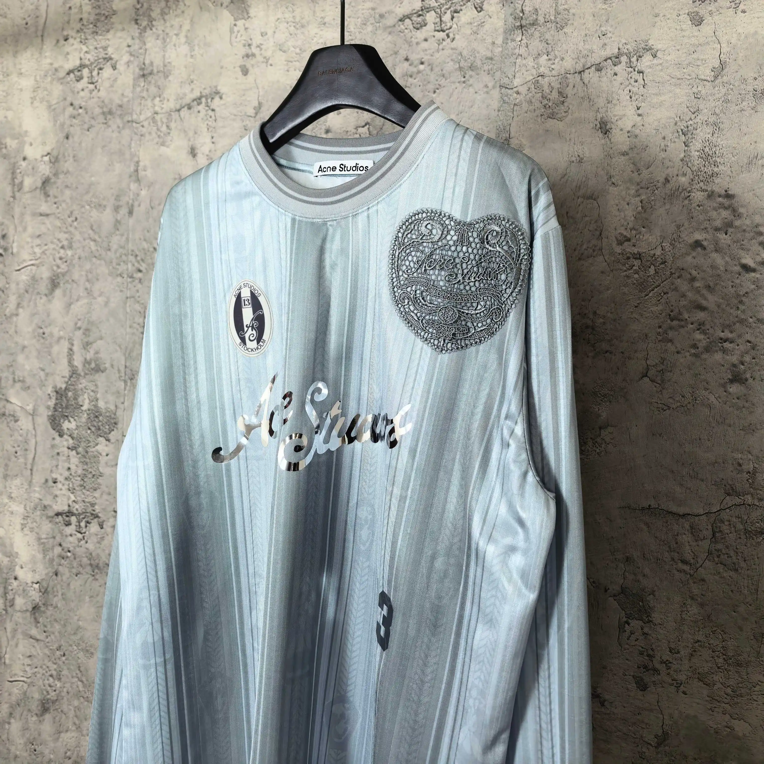 Logo-Print Long-Sleeved Football Jersey D16523281 — view 9