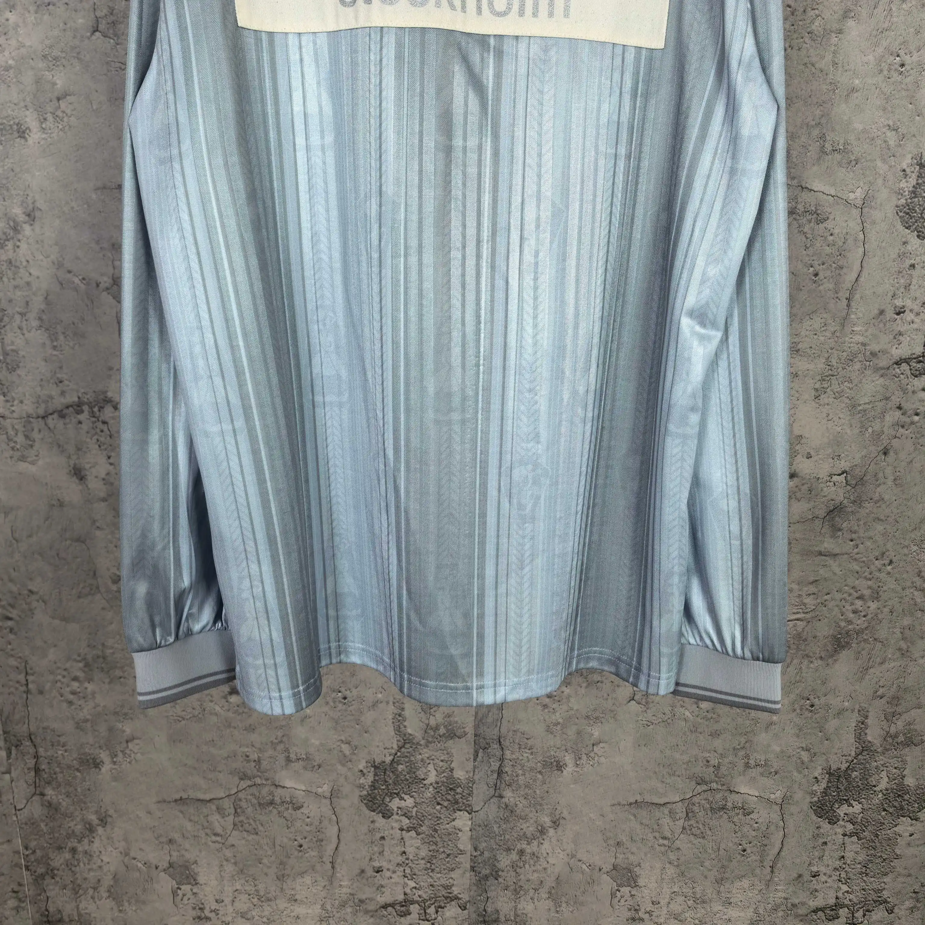 Logo-Print Long-Sleeved Football Jersey D16523281 — view 12