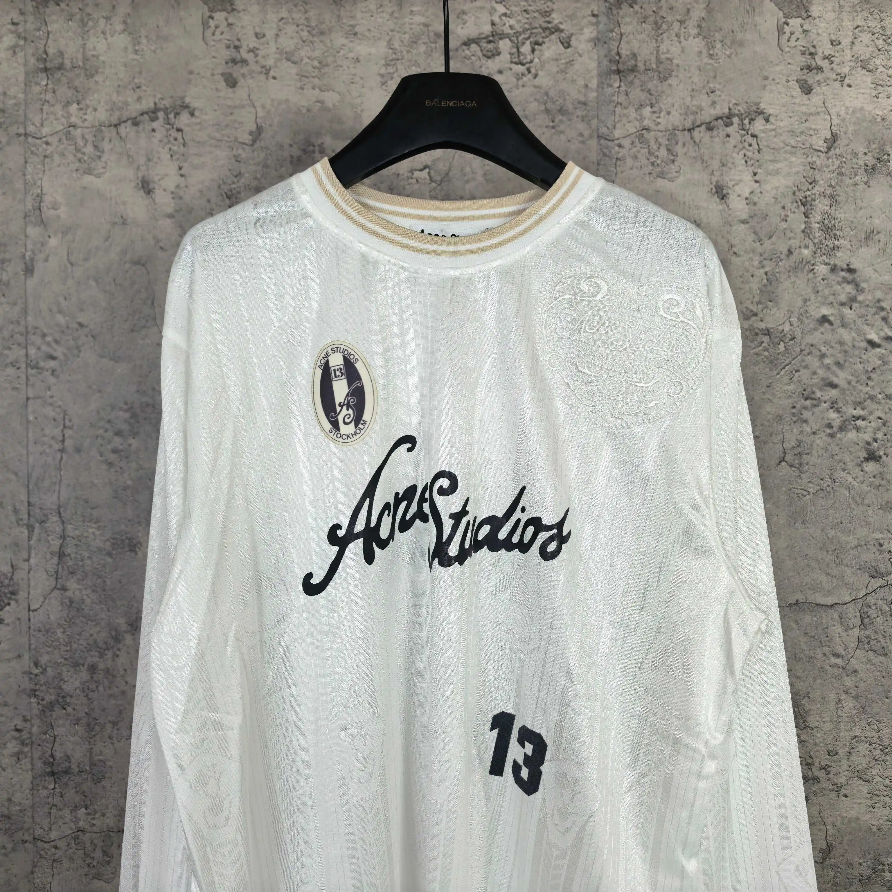 Logo-Print Long-Sleeved Football Jersey D16523280 — view 3