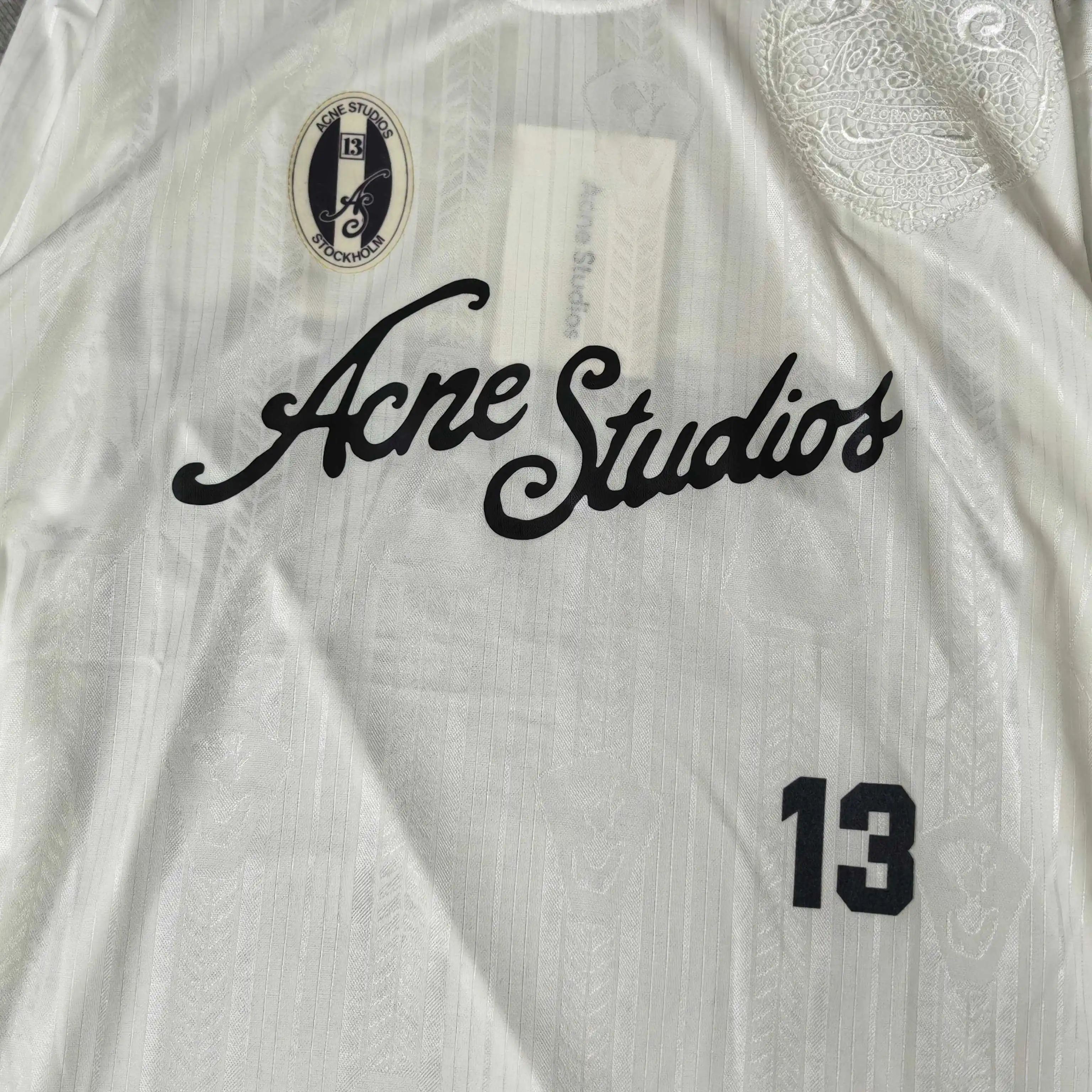 Logo-Print Long-Sleeved Football Jersey D16523280 — view 8
