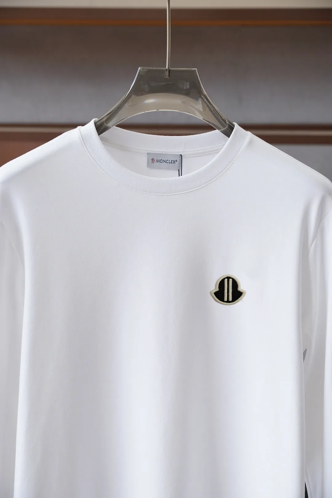 Logo-Appliqué Long-Sleeved Cotton T-Shirt D16514029 — view 6