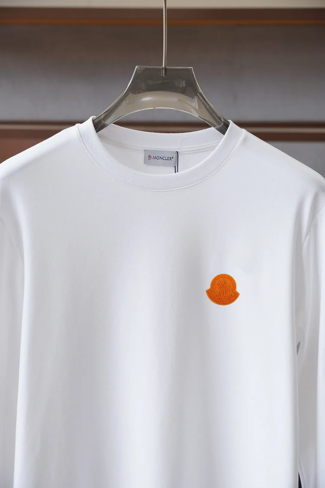 Logo-Appliqué Long-Sleeved Cotton T-Shirt D16514020 — view 6