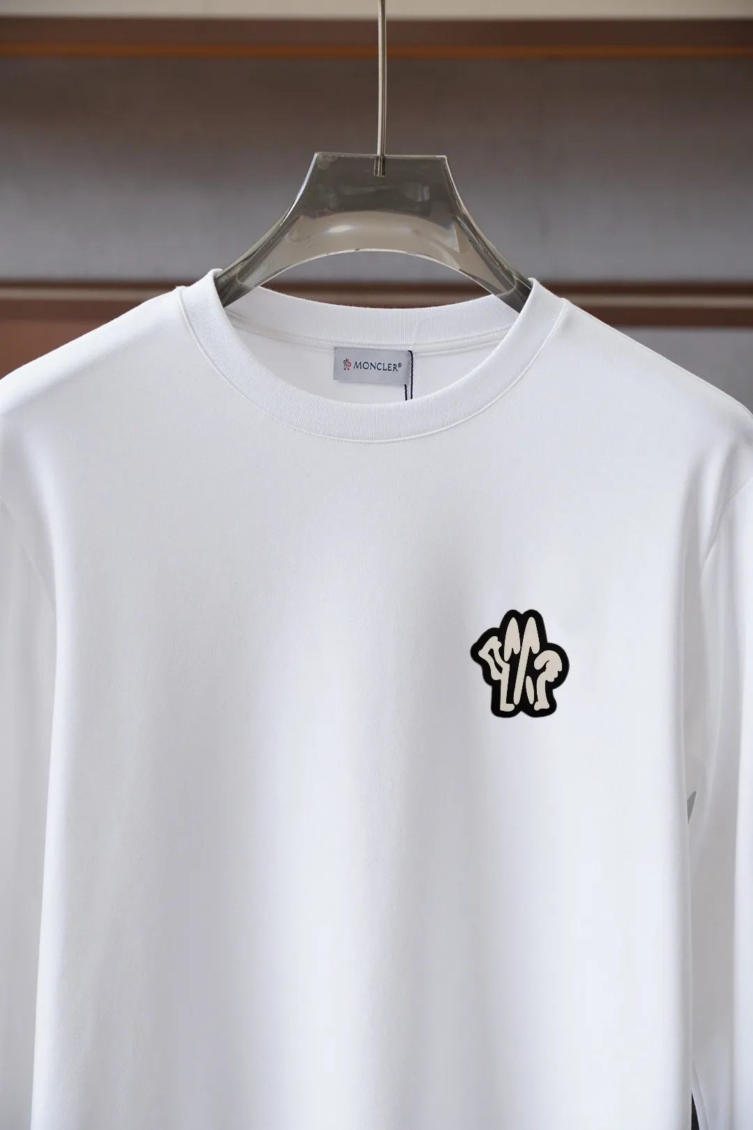 Logo-Appliqué Long-Sleeved Cotton T-Shirt D16514032 — view 6