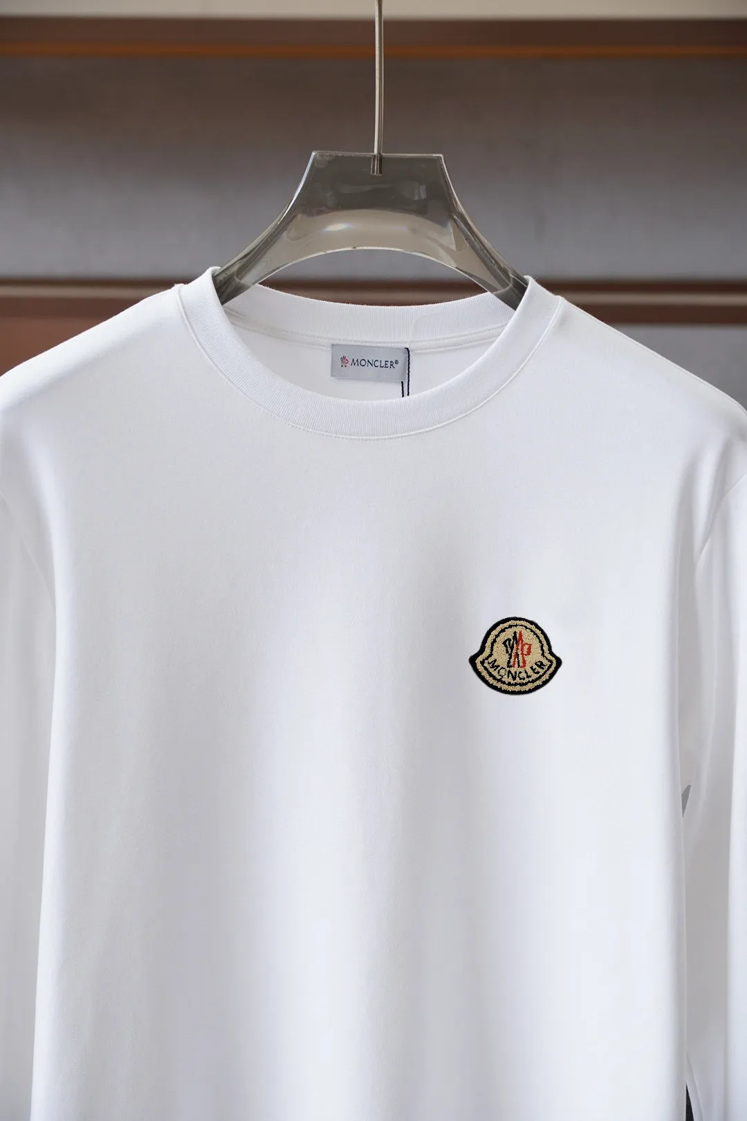 Moncler Logo-Patch Long-Sleeved Cotton T-Shirt D16514034 — view 6