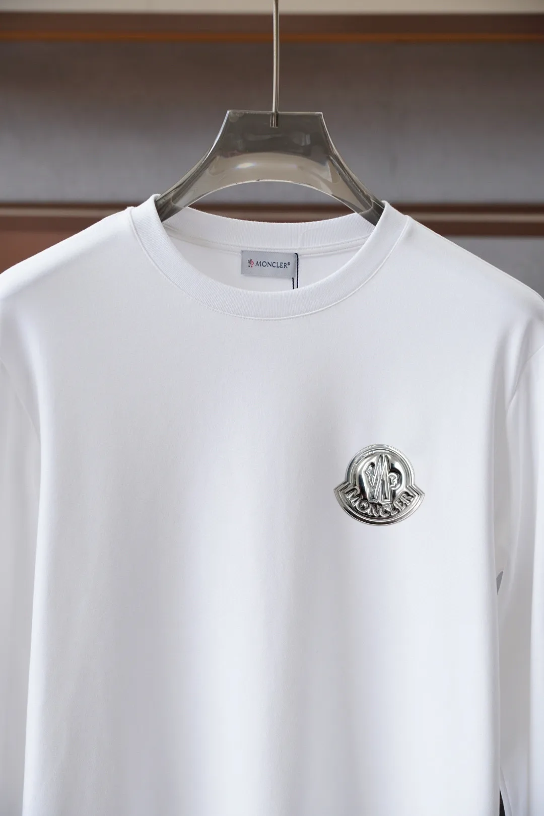 Logo-Appliqué Long-Sleeved Cotton T-Shirt D16514018 — view 6