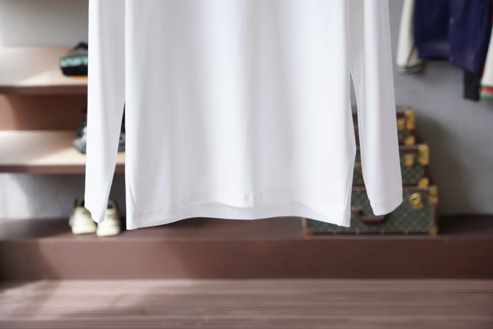 Logo-Embroidered Long-Sleeved Cotton T-Shirt D16514017 — view 7