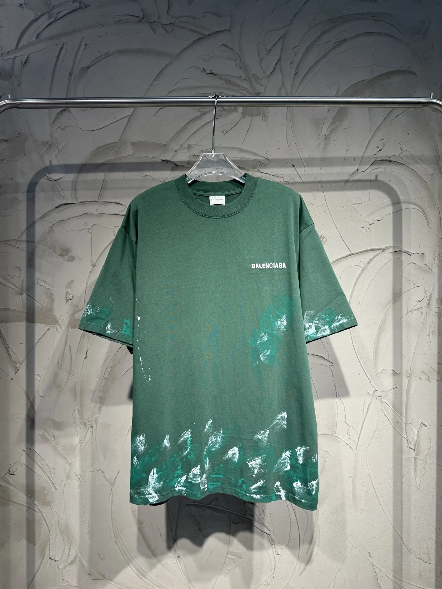 Paint-Splatter Distressed Oversized T-Shirt D17023027