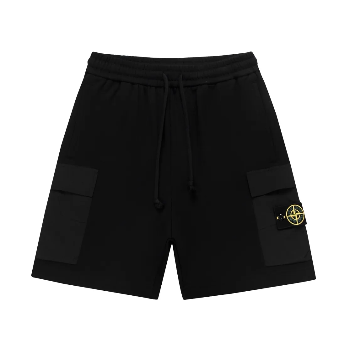 Compass Patch Cargo Sweat Shorts D17012106