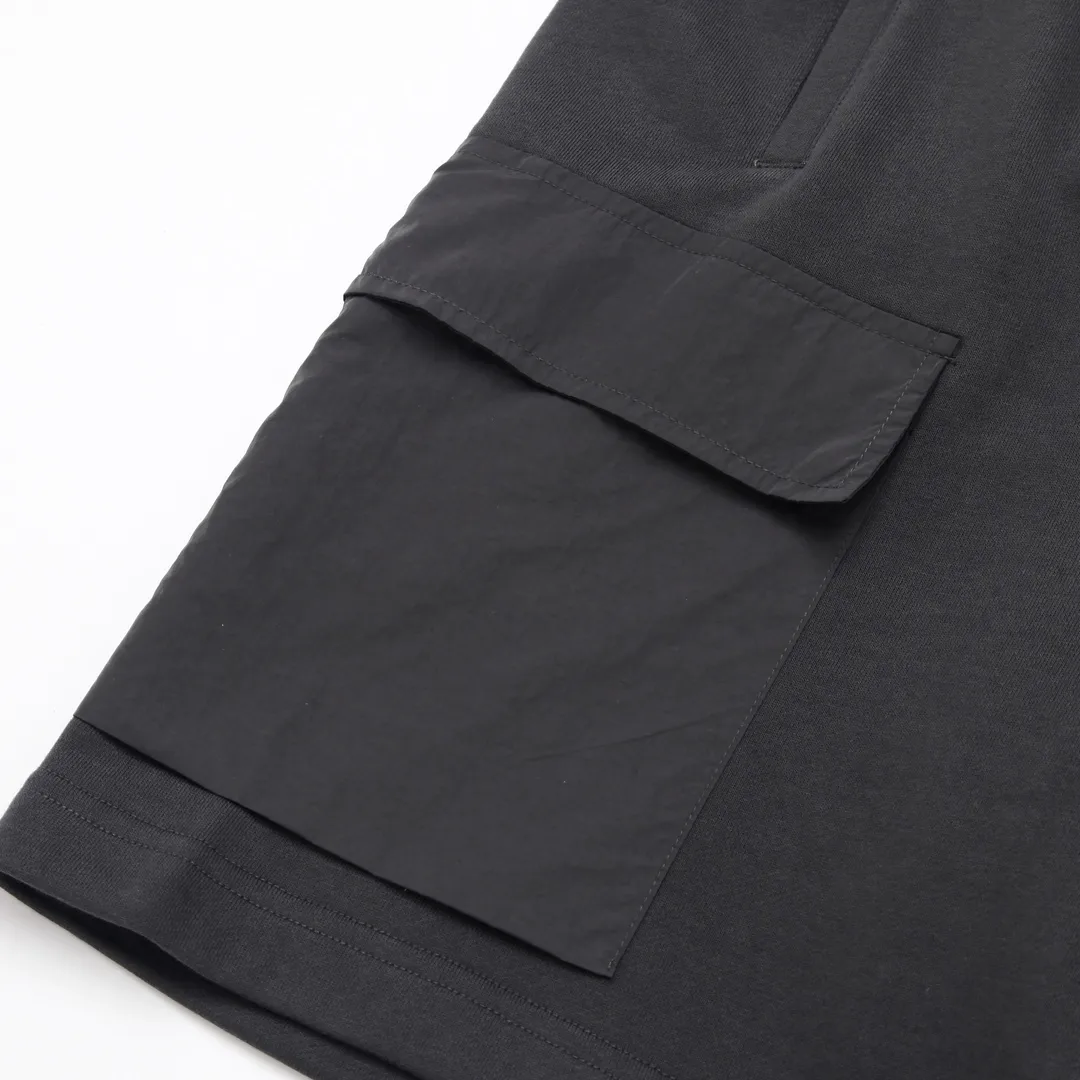 Compass Patch Cargo Sweat Shorts D17012104 — view 7