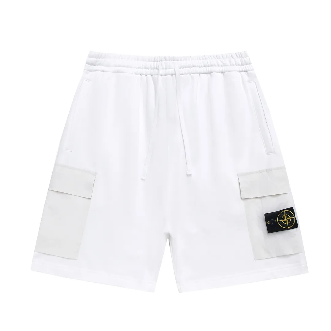 Compass Patch Cargo Sweat Shorts D17012105