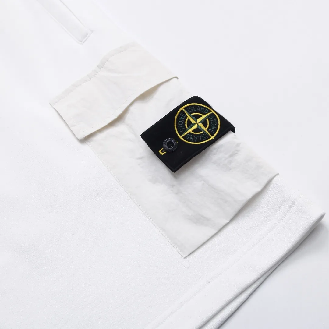 Compass Patch Cargo Sweat Shorts D17012105 — view 6