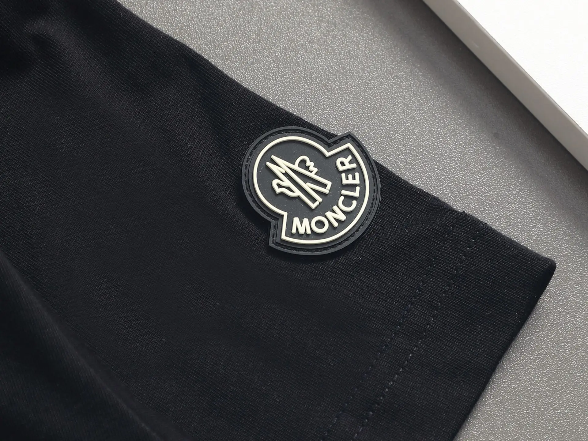Logo Flocked Cotton T-Shirt D17514203 — view 10