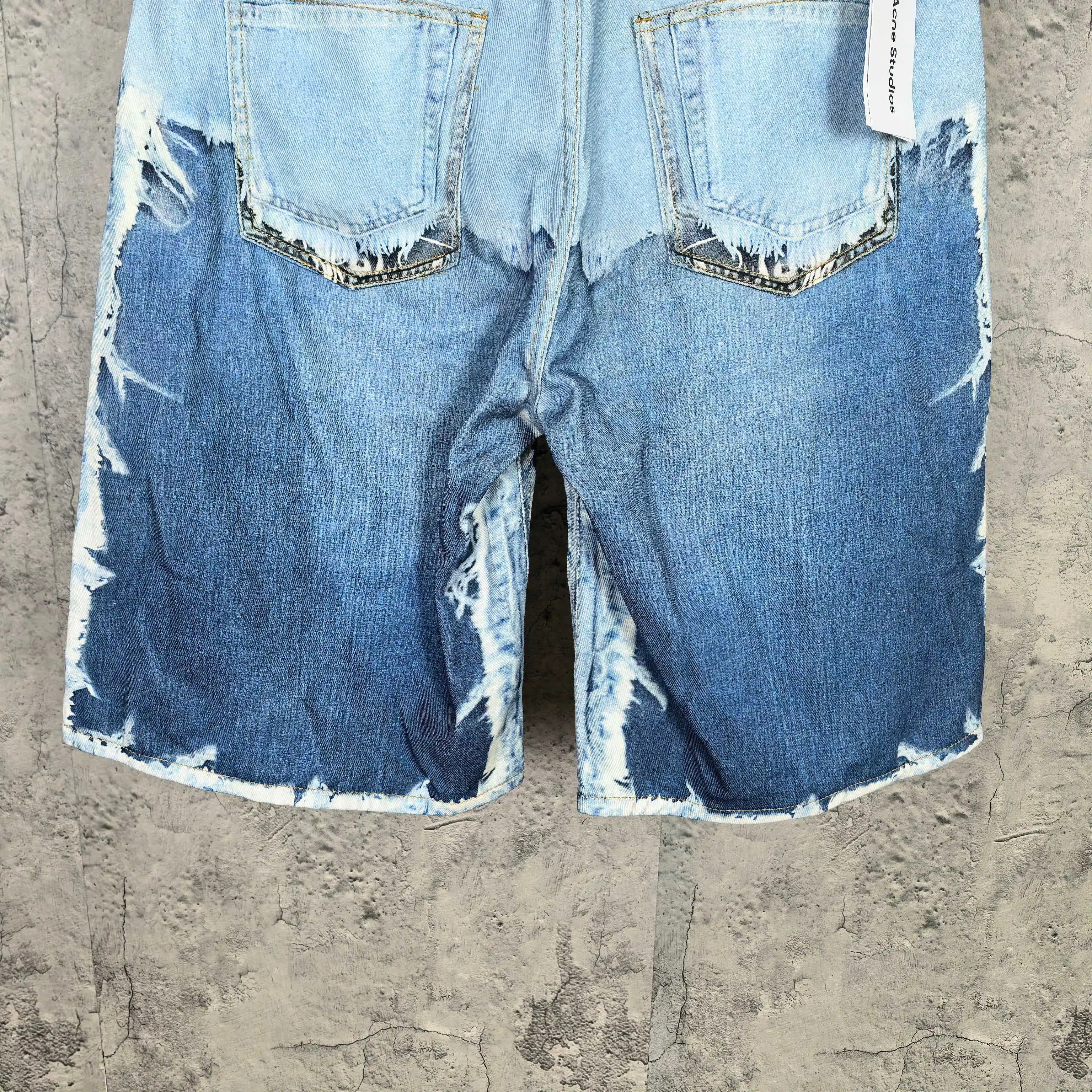 1981 Series 3D-Print Distressed Denim Shorts D17523228 — view 11