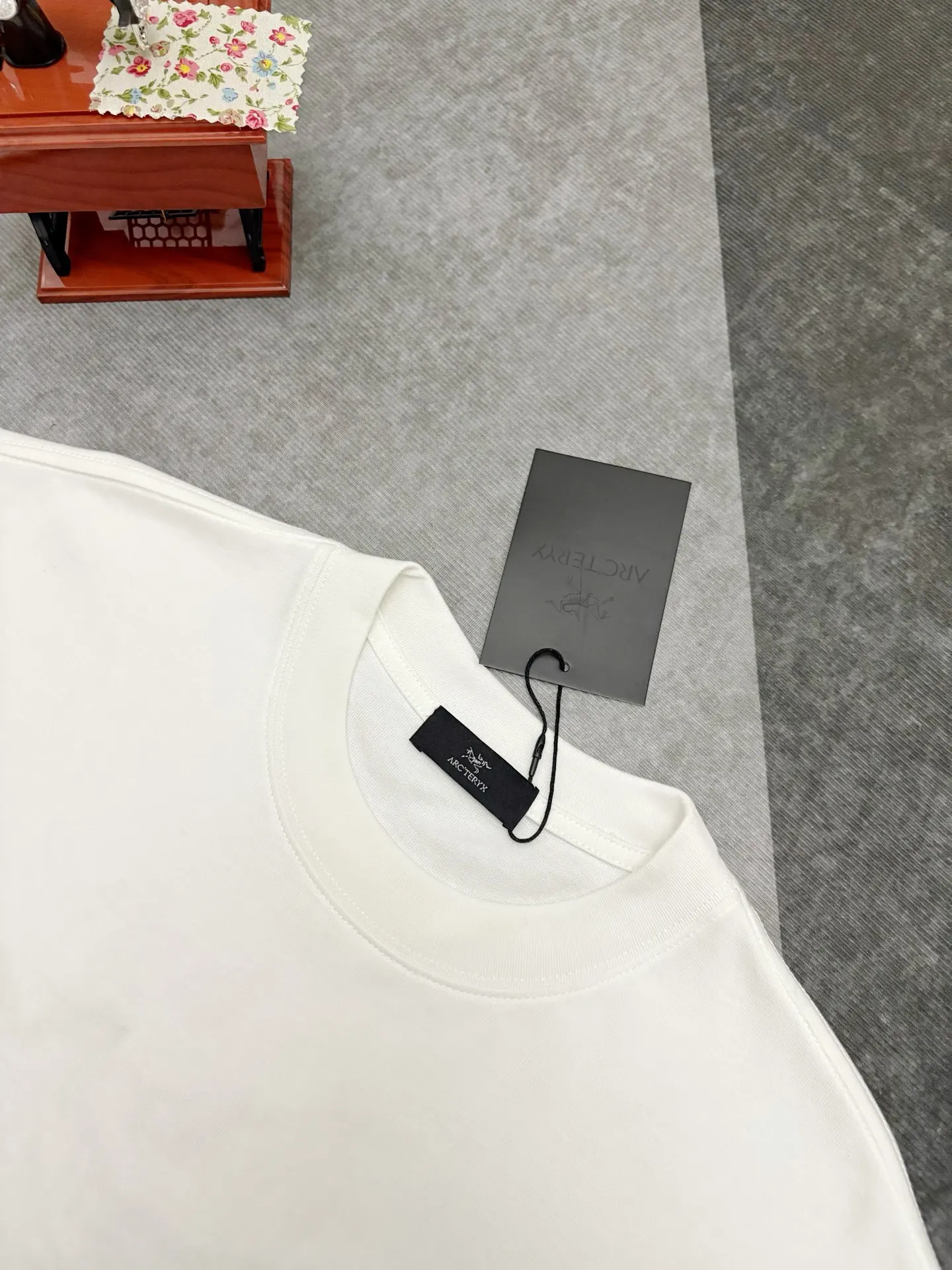 Embroidered Logo Cotton T-Shirt D17514874 — view 4