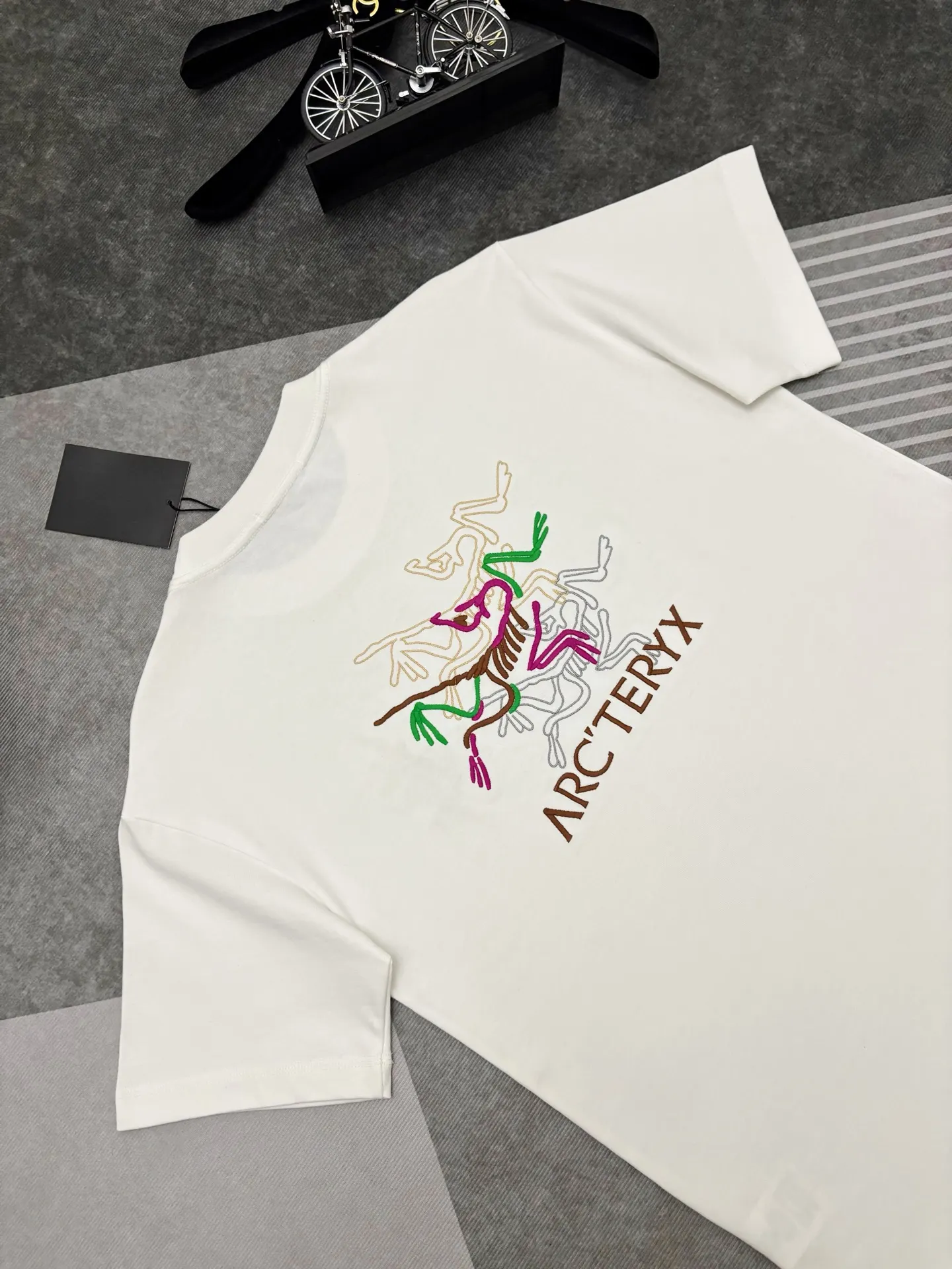 Embroidered Logo Cotton T-Shirt D17514874 — view 7