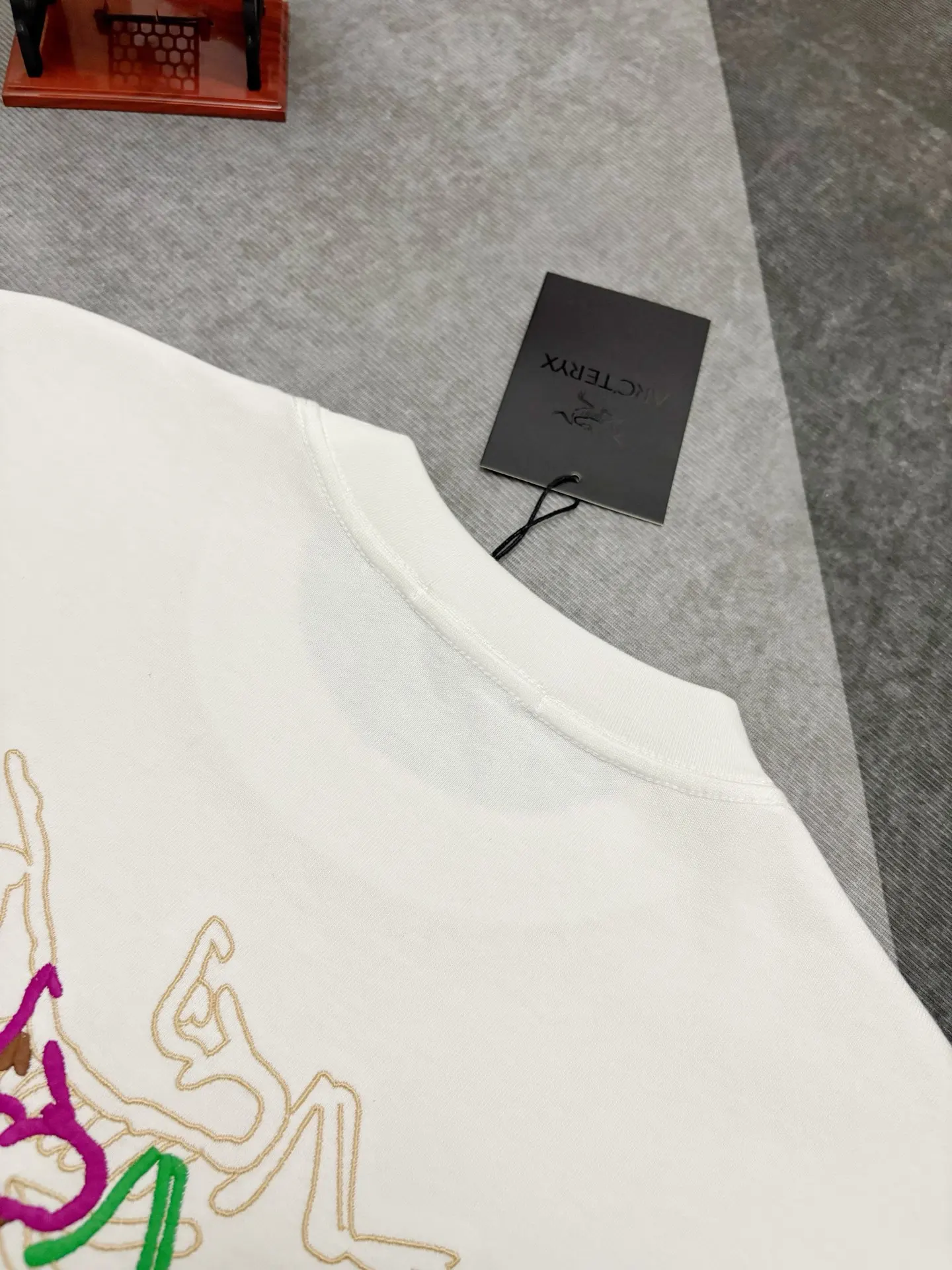 Embroidered Logo Cotton T-Shirt D17514874 — view 8