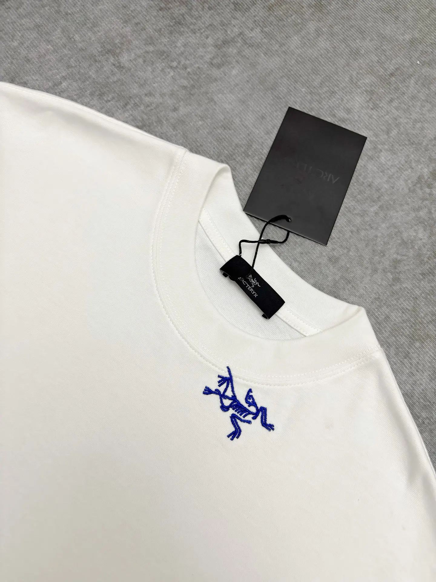 Embroidered Cotton-Jersey T-Shirt D17514879 — view 4