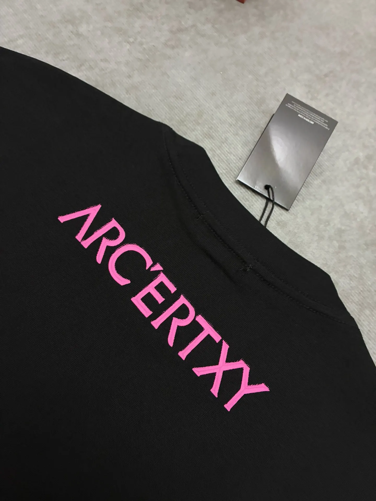 Logo-Print Cotton-Jersey T-Shirt D17514905 — view 7