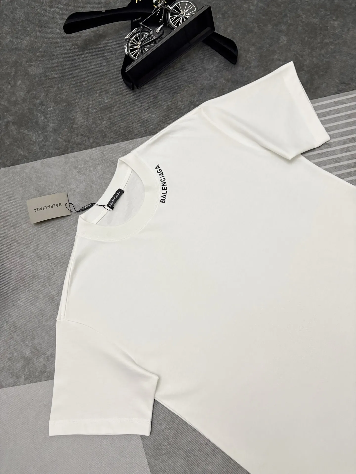 Embroidered Logo Cotton Jersey T-Shirt D17514889 — view 2