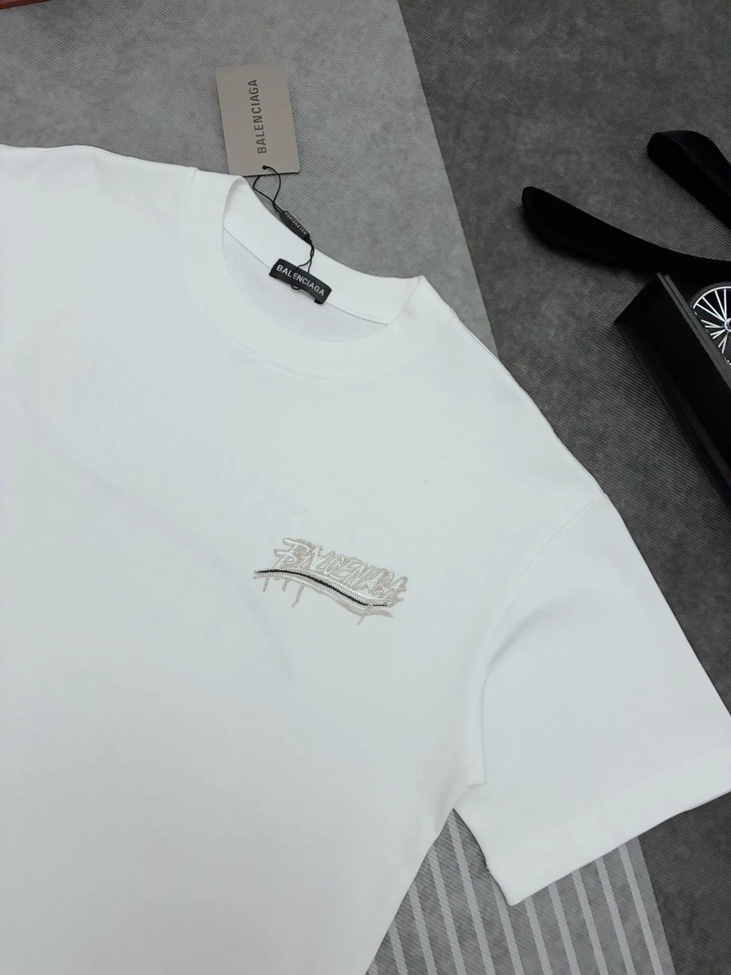 Logo Embroidered Oversized Cotton T-Shirt D17514904 — view 3