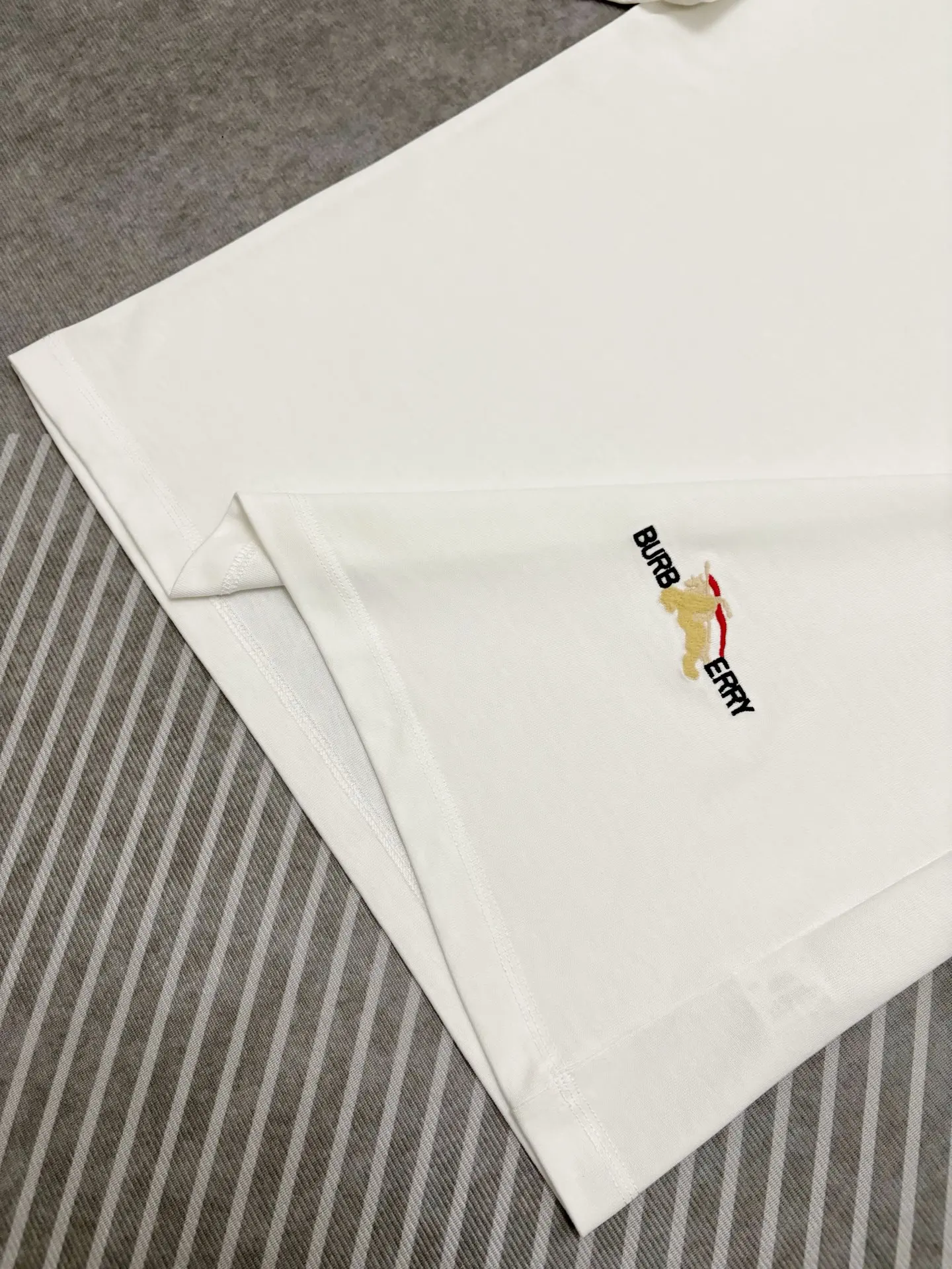 Embroidered Logo Cotton T-Shirt D17514883 — view 7