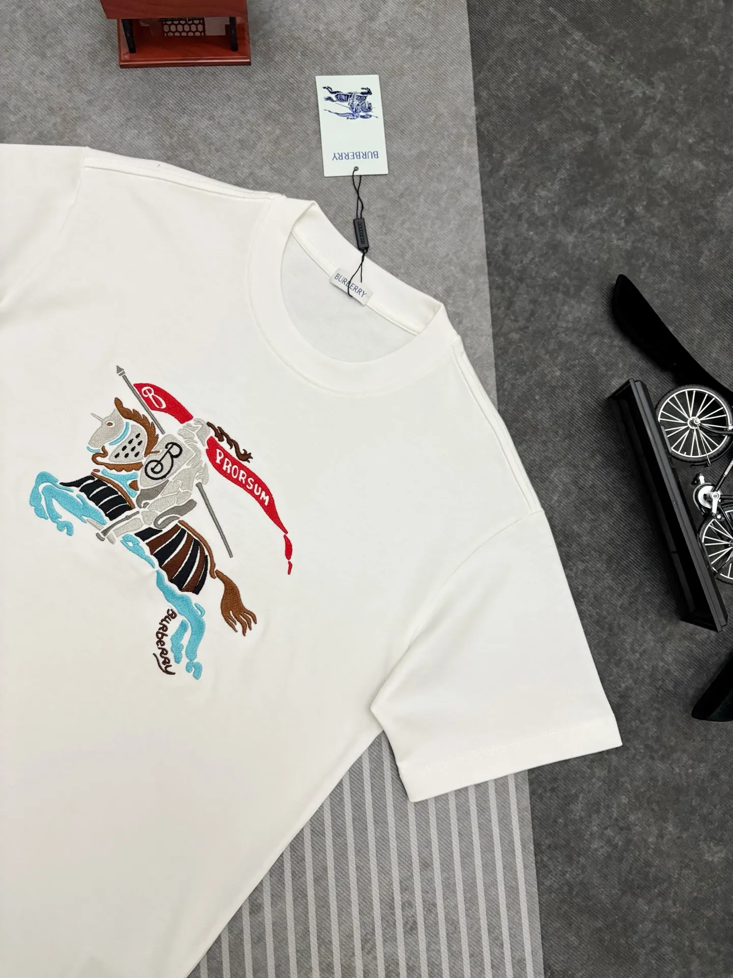 Embroidered Equestrian Knight Cotton T-Shirt D17514892 — view 3