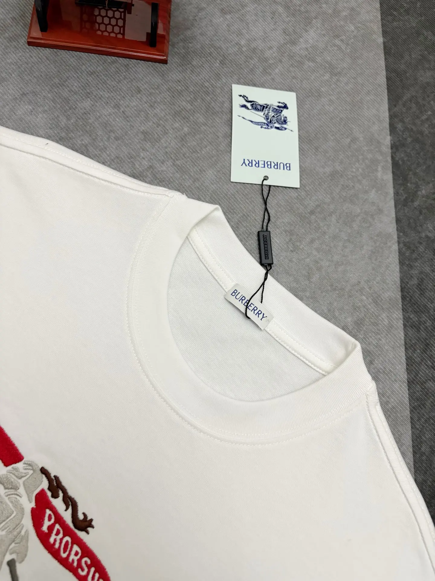Embroidered Equestrian Knight Cotton T-Shirt D17514892 — view 4