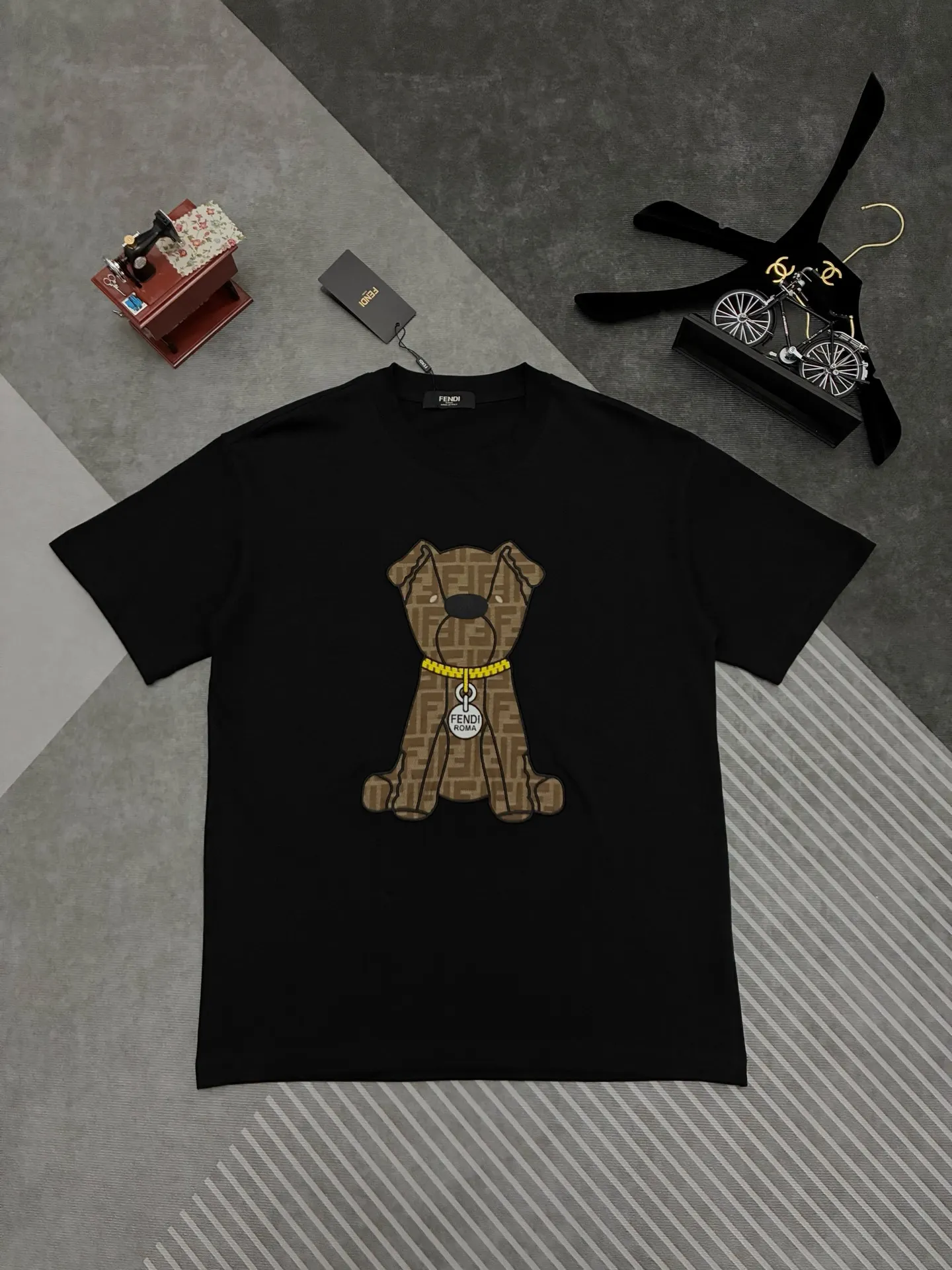 Embroidered Logo Dog Cotton T-Shirt D17514901
