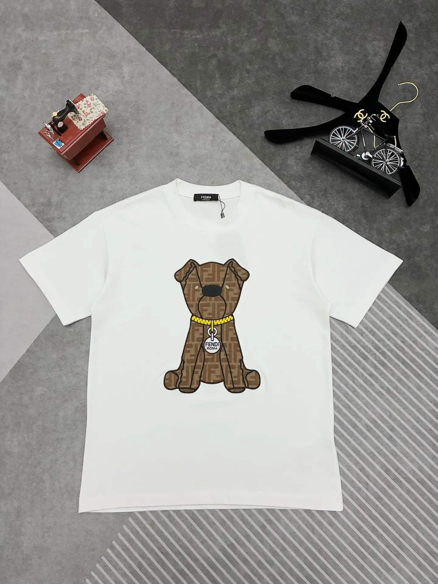 Embroidered Logo Dog Cotton T-Shirt D17514902