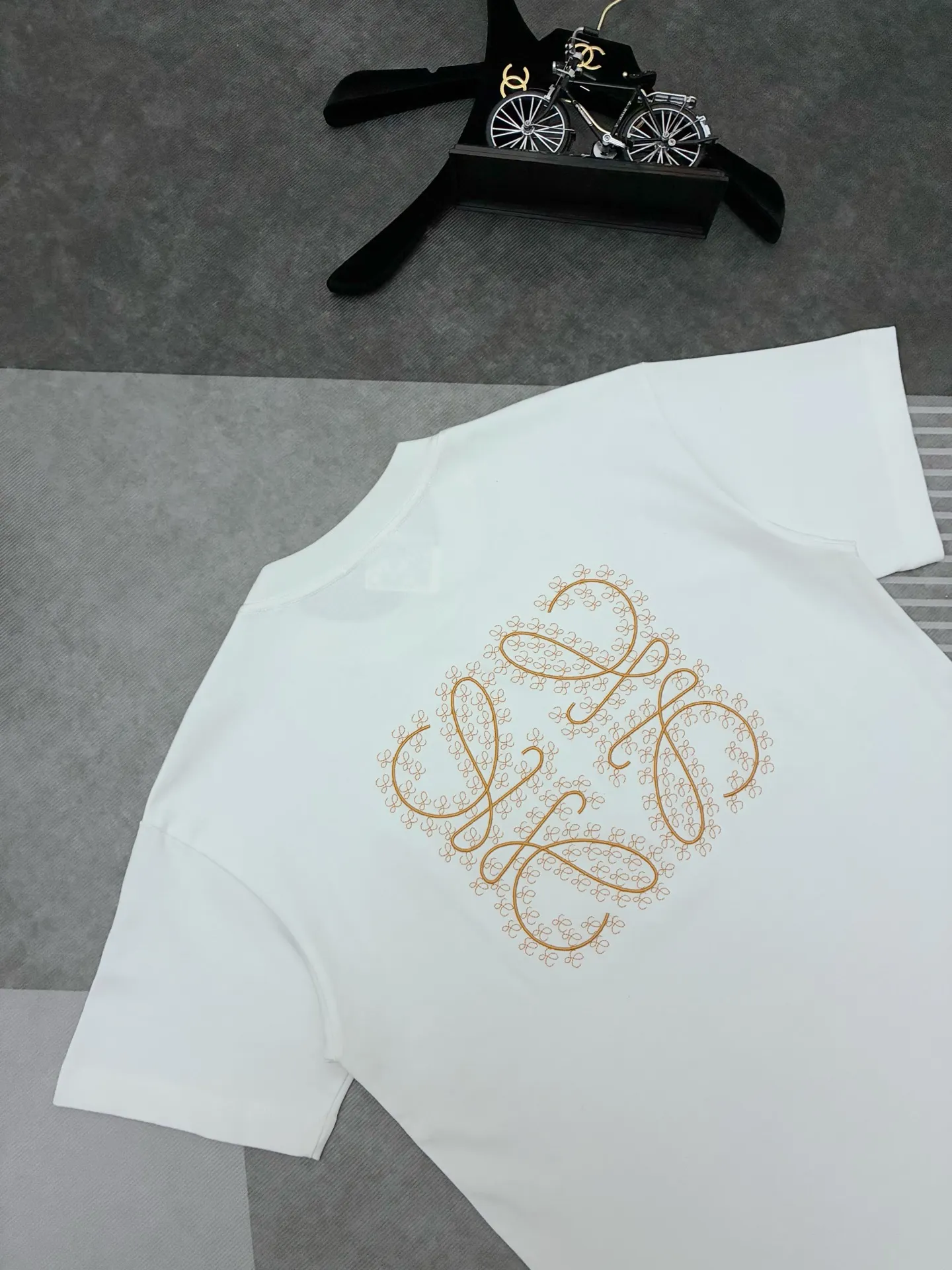 Anagram Embroidered Cotton T-Shirt D17514910 — view 6