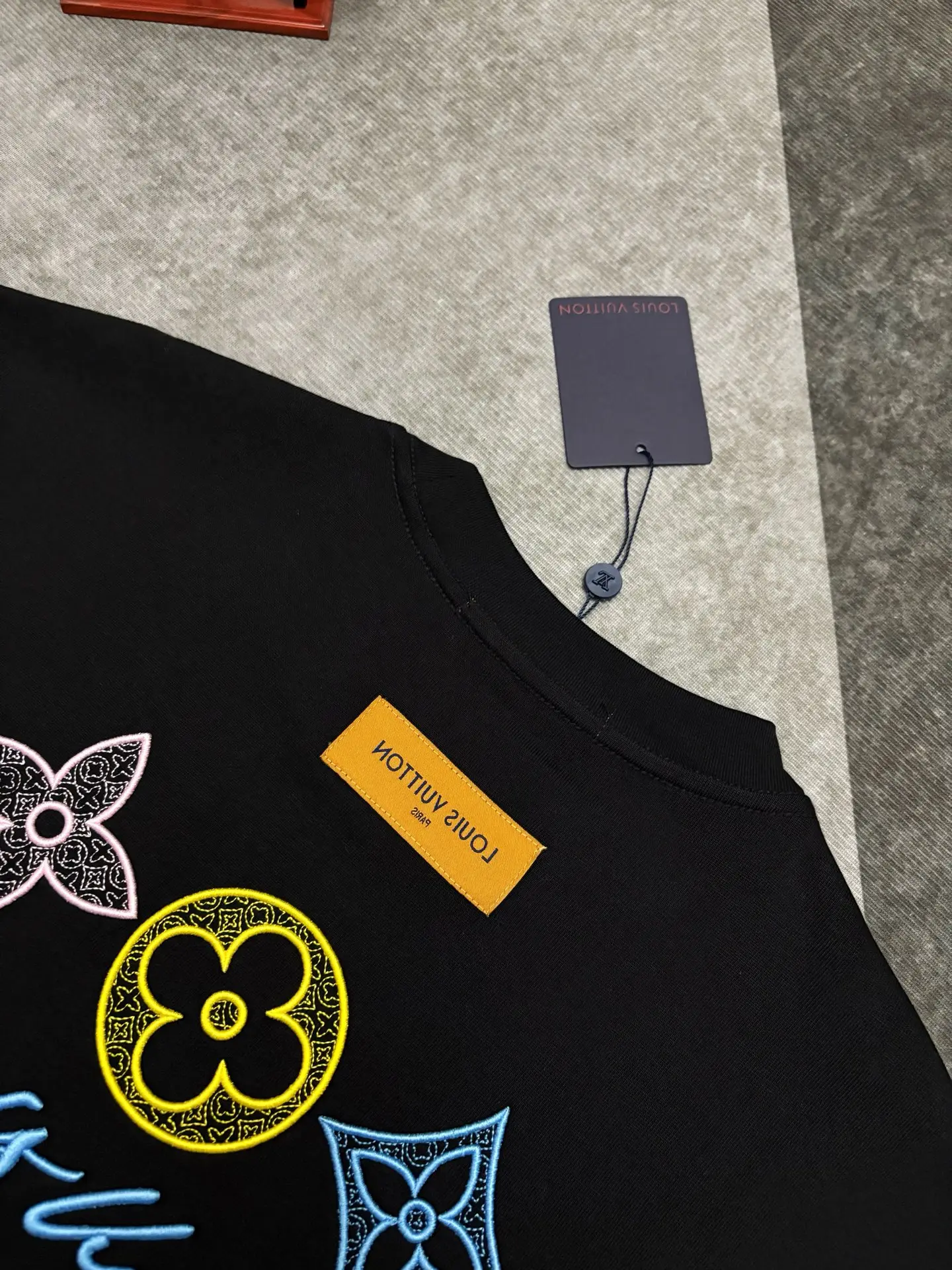 Embroidered Logo Cotton T-Shirt D17514882 — view 7