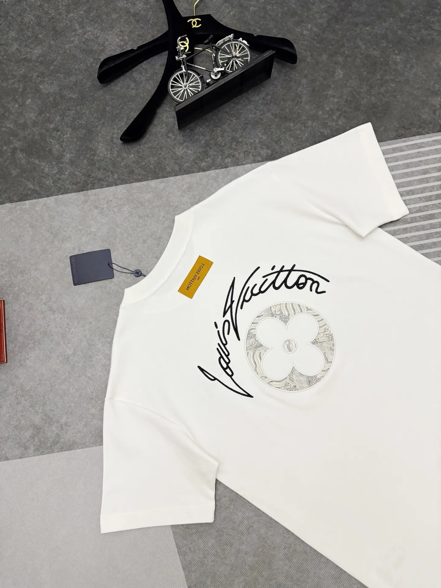 Embroidered Logo Cotton T-Shirt D17514900 — view 7