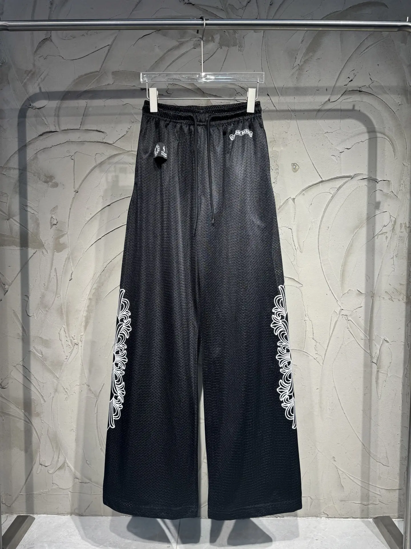 Chrome Hearts Vine Cross Mesh Trousers D18023042
