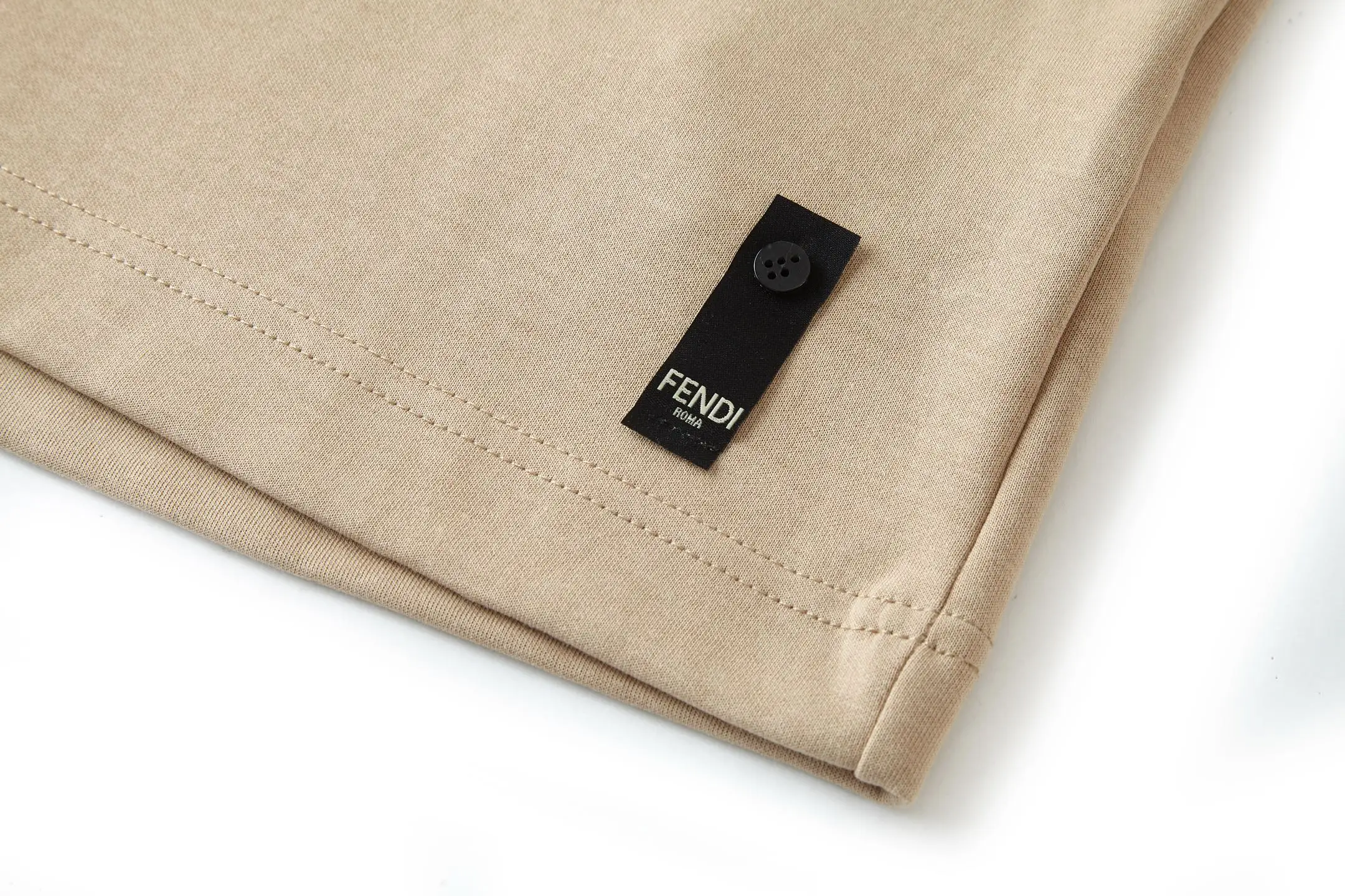 FF Logo Hardware Cotton T-Shirt D18013804 — view 7