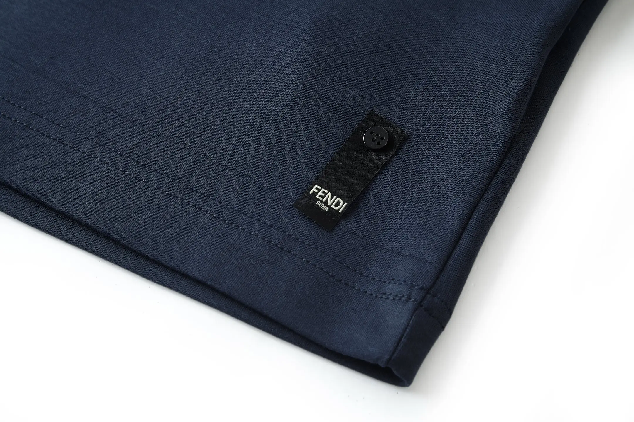 FF Logo Hardware Cotton T-Shirt D18013806 — view 7