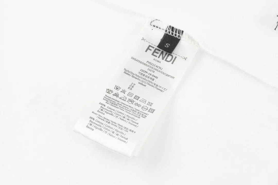 FF Logo Hardware Oversized T-Shirt D18013803 — view 9