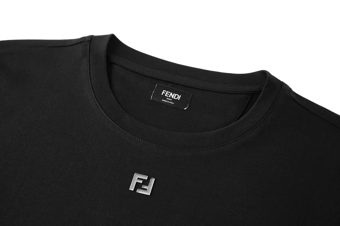 FF Logo Hardware Cotton T-Shirt D18013802 — view 3
