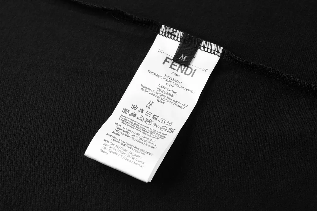 FF Logo Hardware Cotton T-Shirt D18013802 — view 9