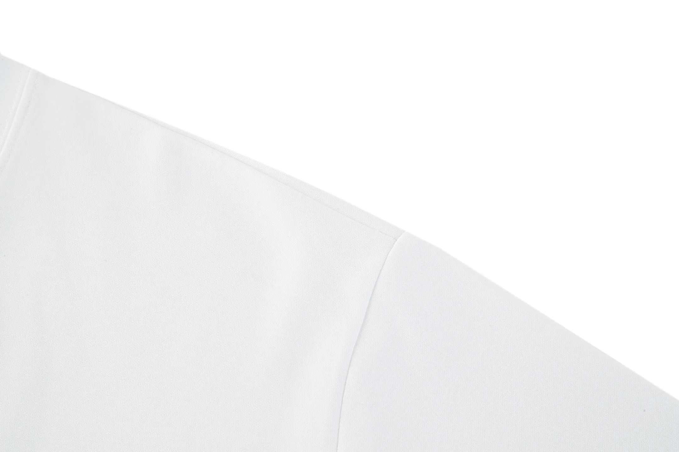 Oversized Logo-Badge Cotton T-Shirt D18013771 — view 4
