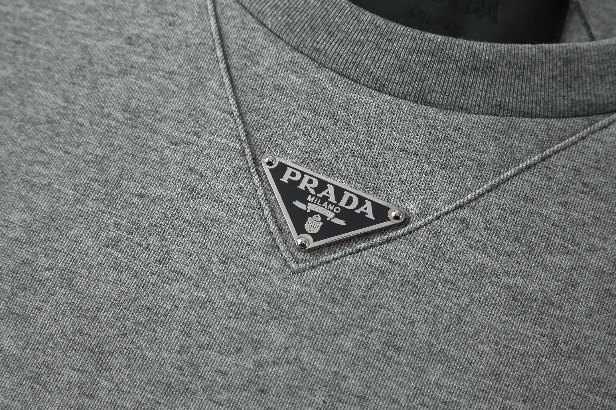 Oversized Logo-Embellished Cotton T-Shirt D18013760 — view 4