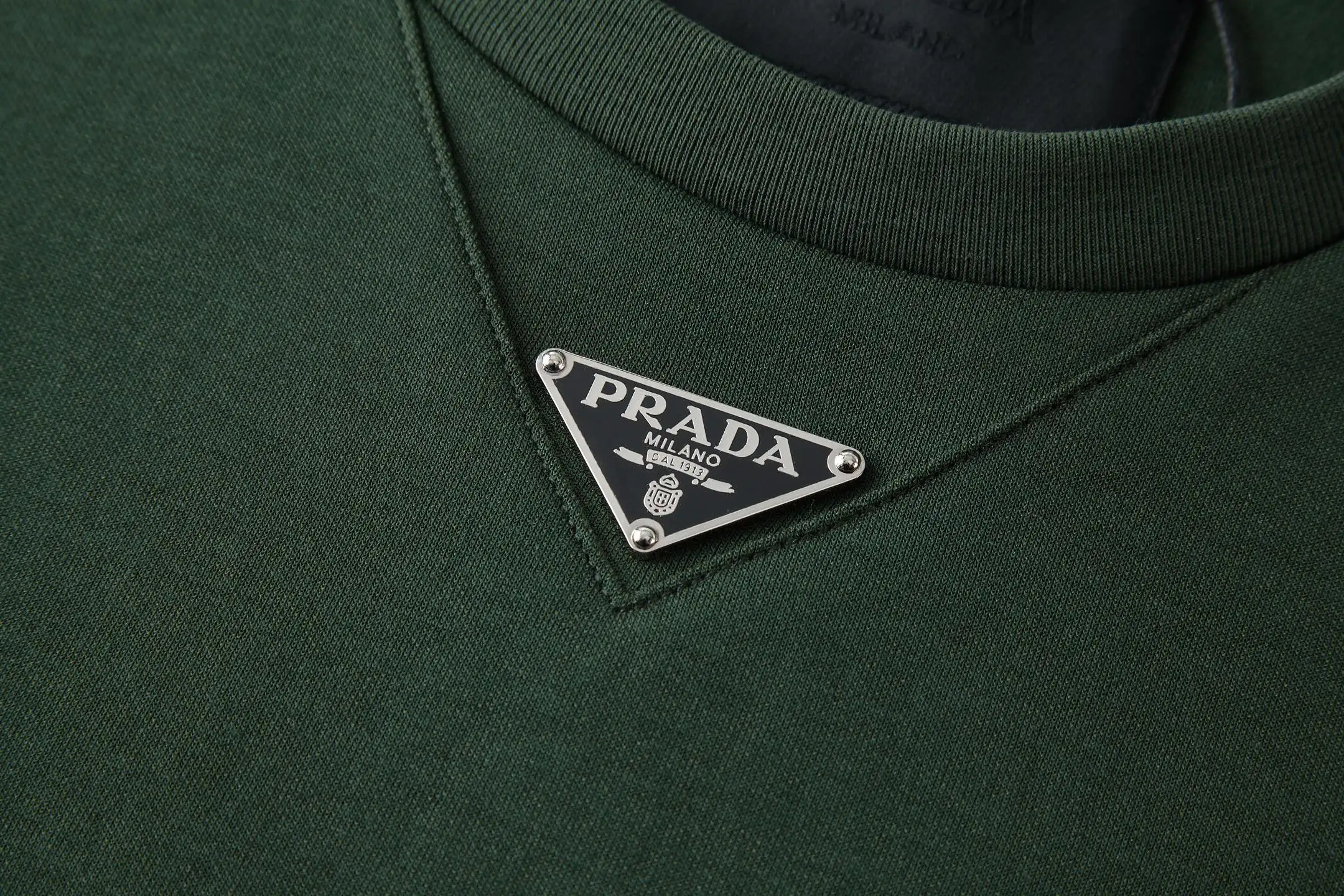 Oversized Enamel Triangle Logo T-Shirt D18013761 — view 4