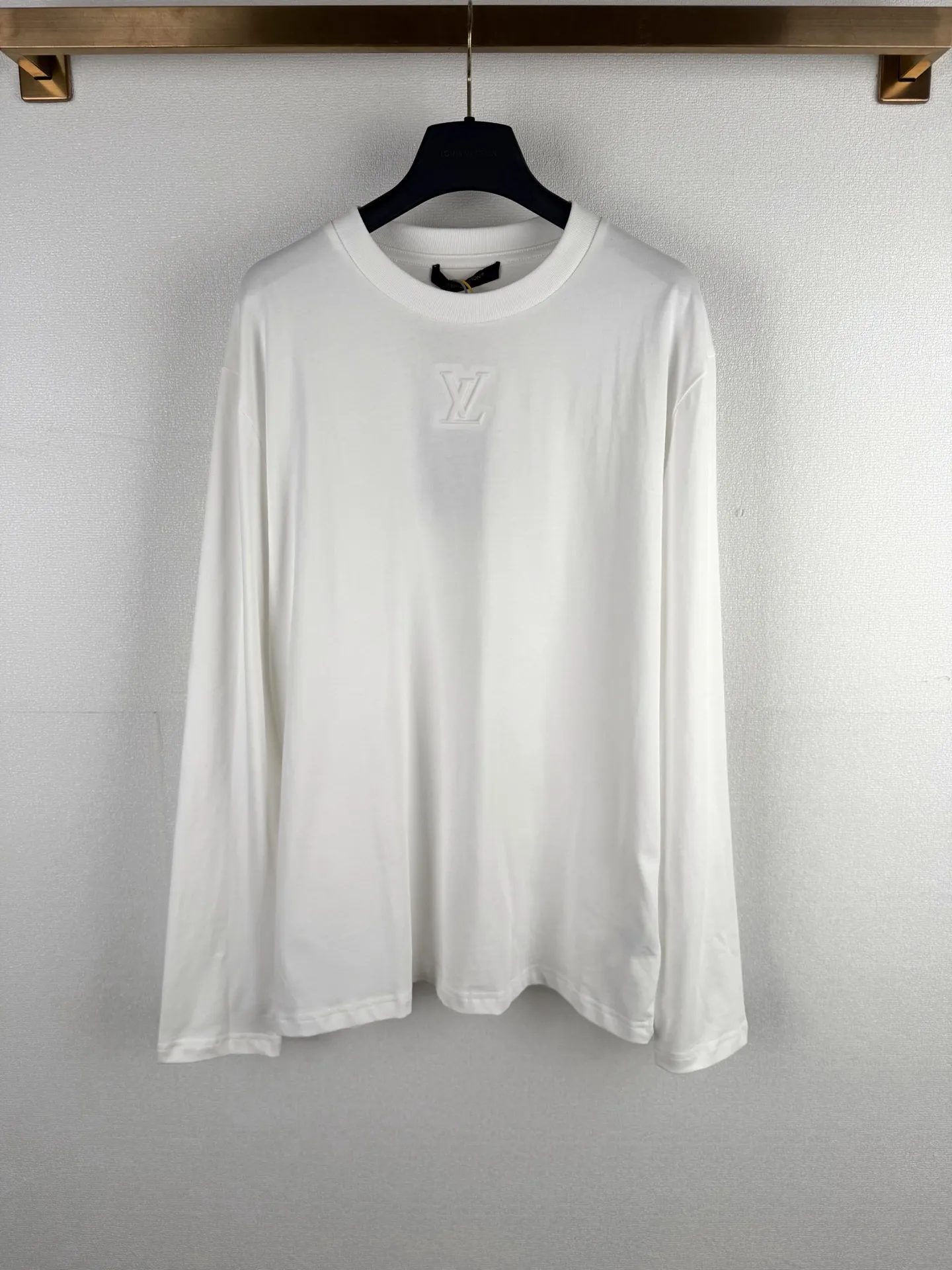 Embossed Logo Long-Sleeve T-Shirt D18523628