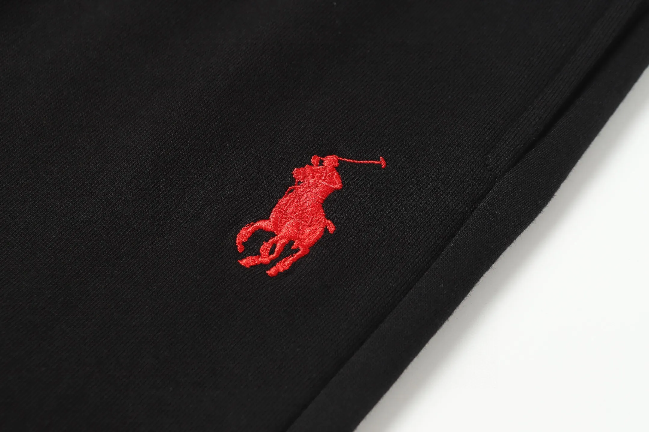 Logo-Embroidered Drawstring Cotton Shorts D18512795 — view 5