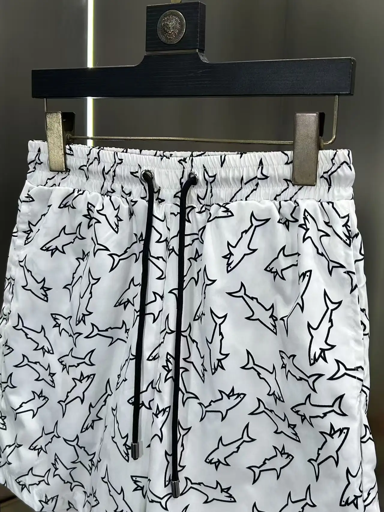 Shark Print Quick-Dry Swim Shorts D18511975 — view 3