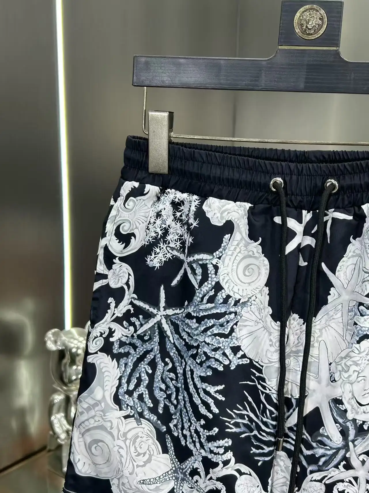 Barocco Sea Print Swim Shorts D18511984 — view 4