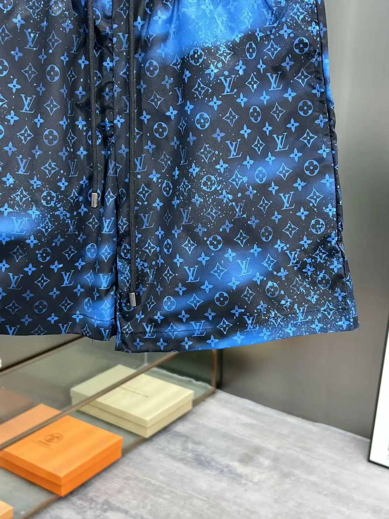 Monogram Print Quick-Dry Swim Shorts D18511972 — view 8
