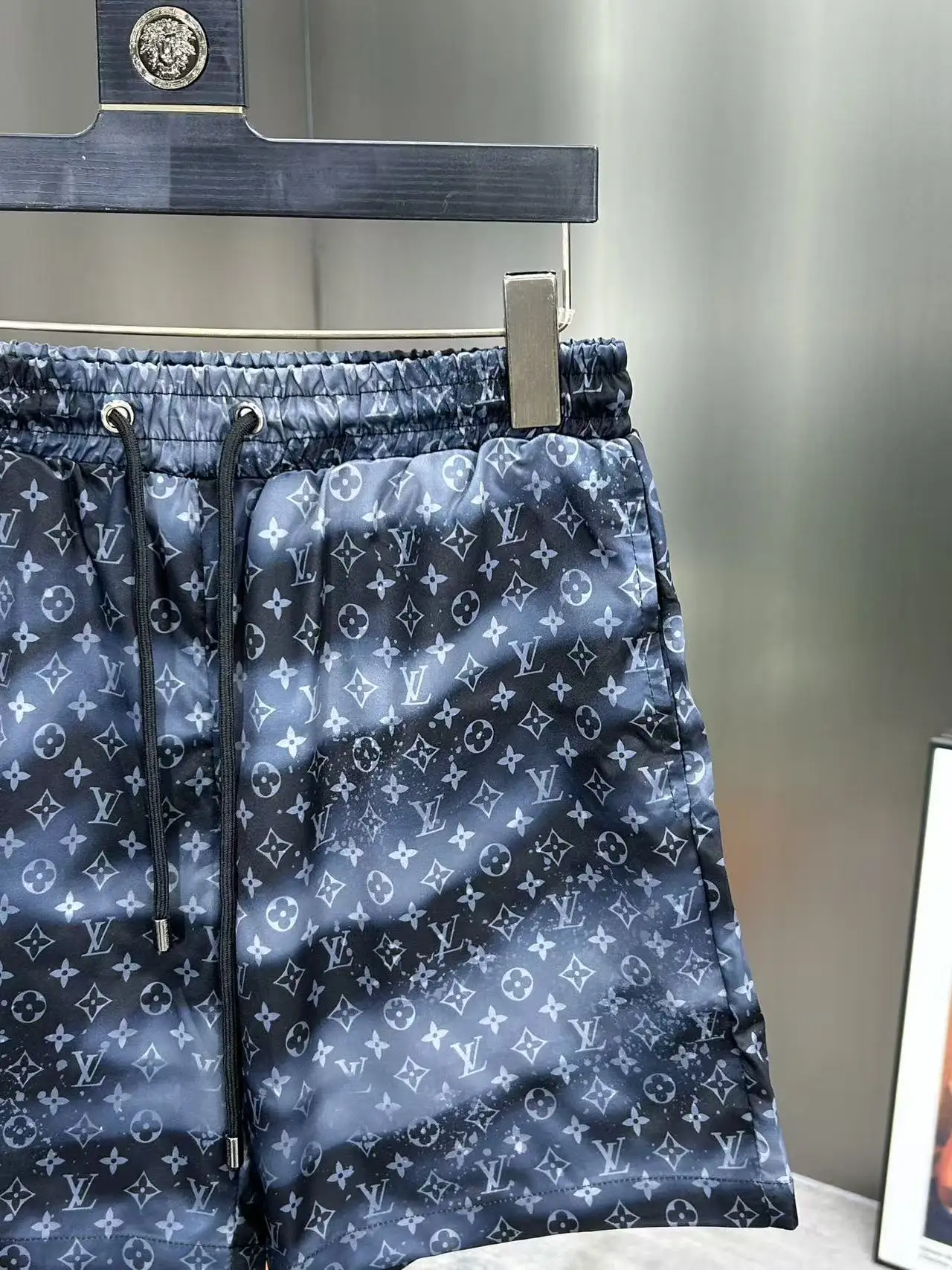 Monogram Print Quick-Dry Swim Shorts D18511971 — view 4