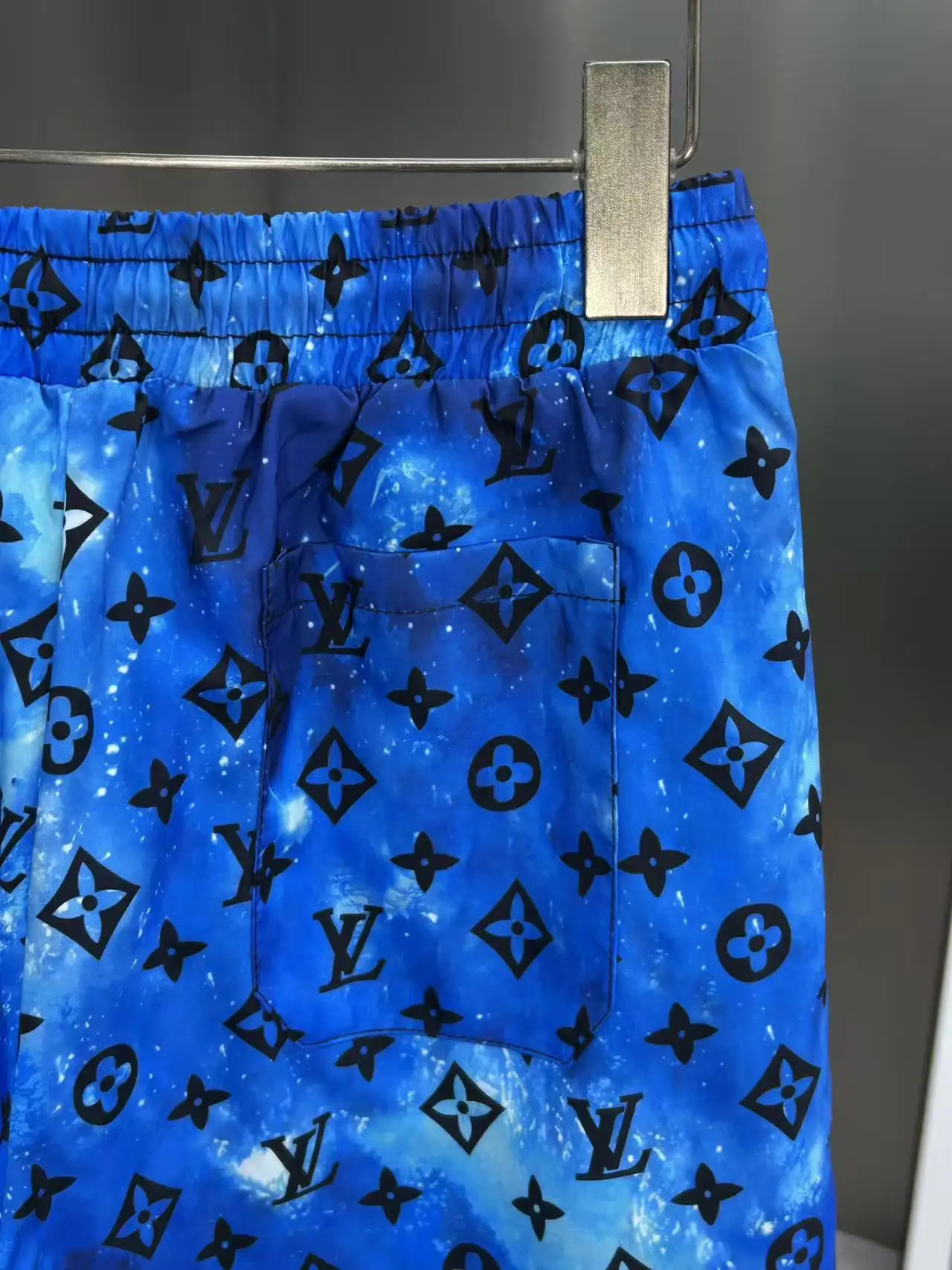 Monogram Print Quick-Dry Swim Shorts D18511966 — view 5
